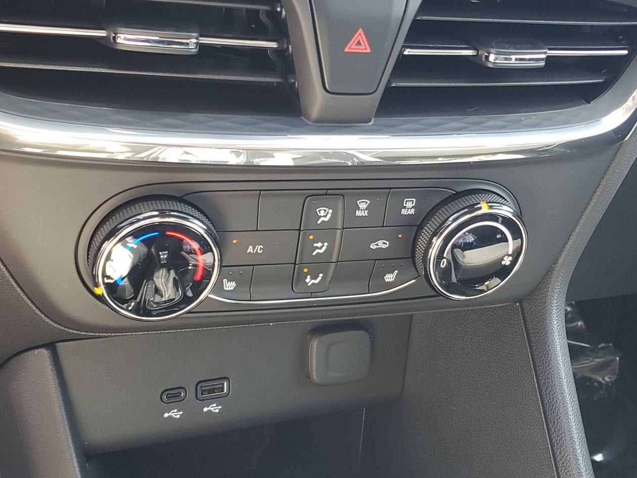 New 2026 Buick Encore GX Preferred w/ Comfort Package FWD image 22