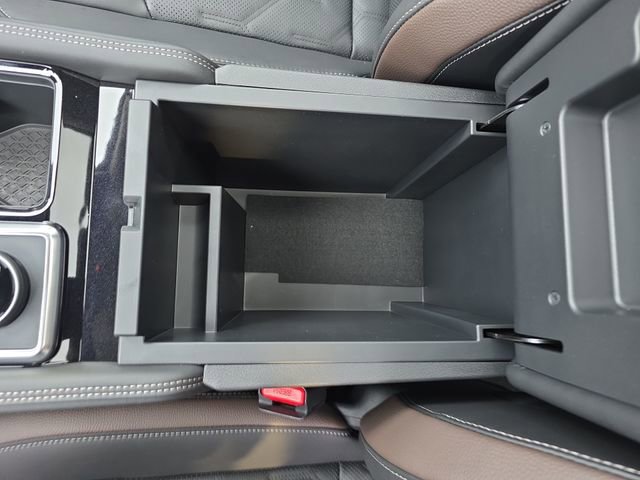 New 2026 Nissan Pathfinder Platinum AWD/4WD image 25