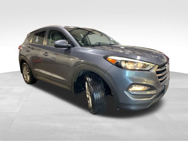Used 2016 Hyundai Tucson SE w/ Option Group 02 AWD/4WD image 8