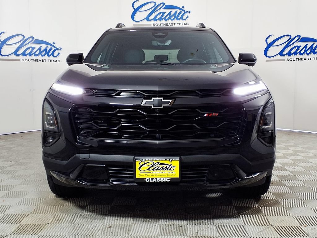 Used 2026 Chevrolet Equinox RS w/ Safety and Technology Package FWD image 3
