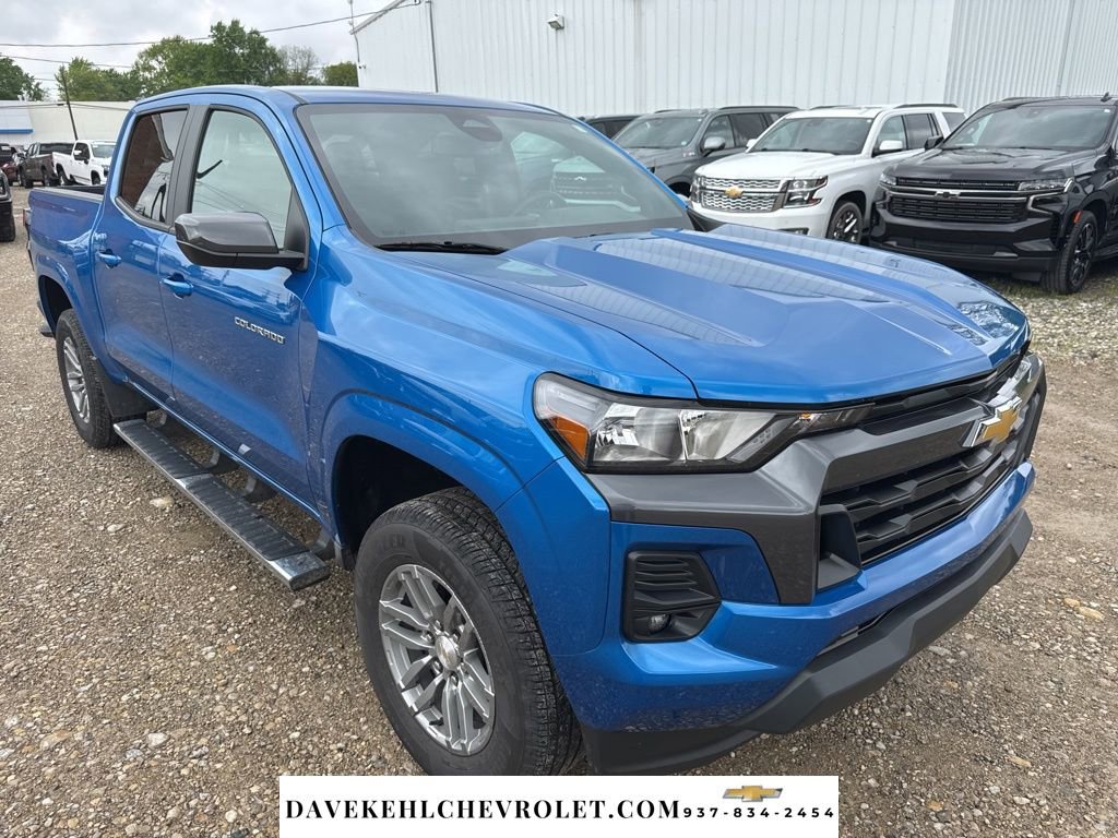 Used 2024 Chevrolet Colorado LT w/ LT Convenience Package II AWD/4WD image 7