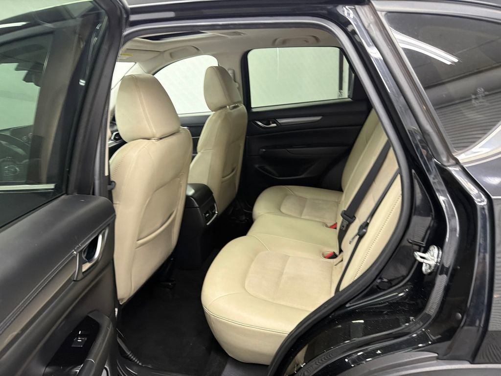 Used 2018 MAZDA CX-5 Touring w/ Preferred Equipment Package AWD/4WD image 22