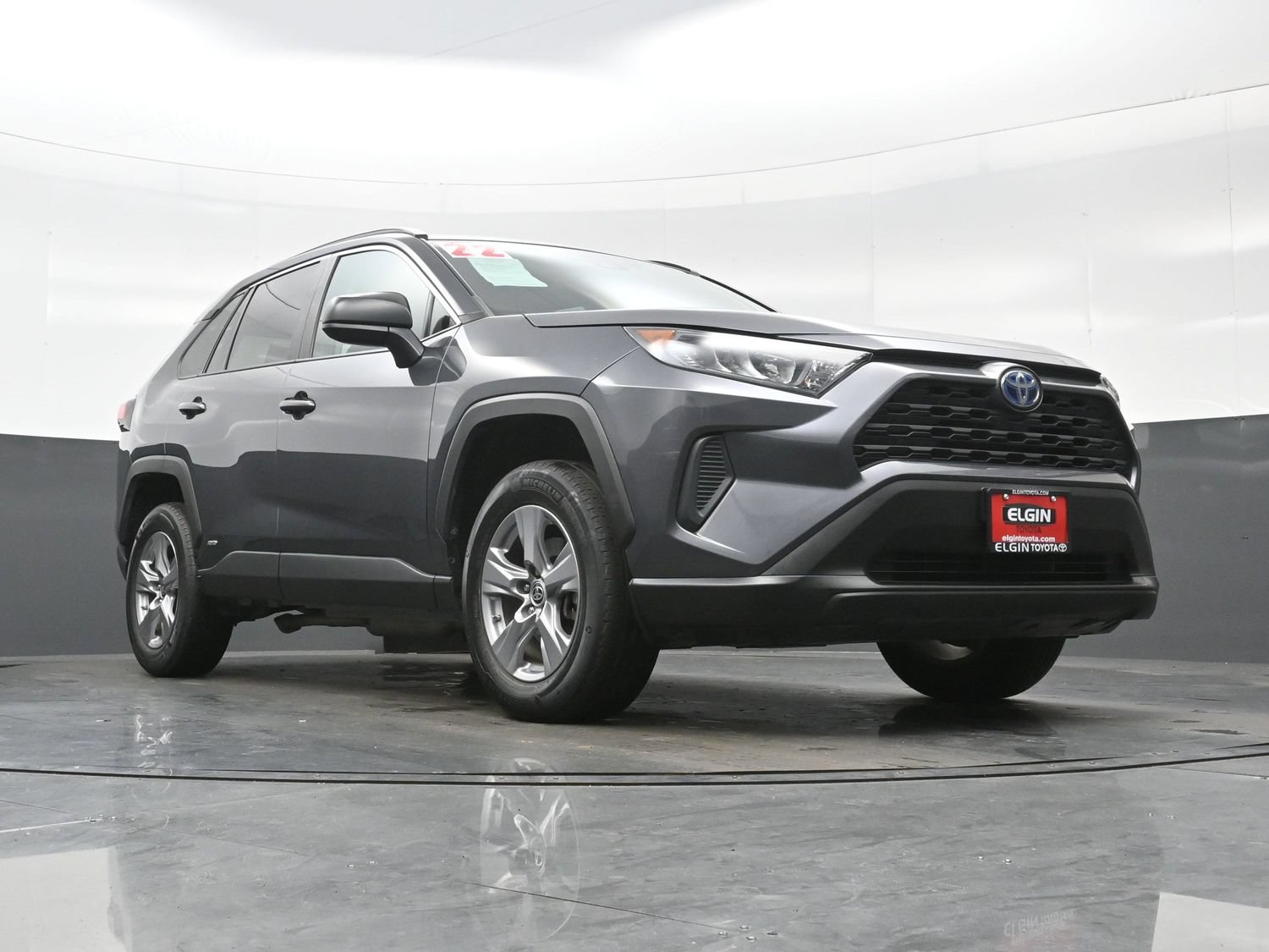 Used 2022 Toyota RAV4 LE AWD/4WD image 24