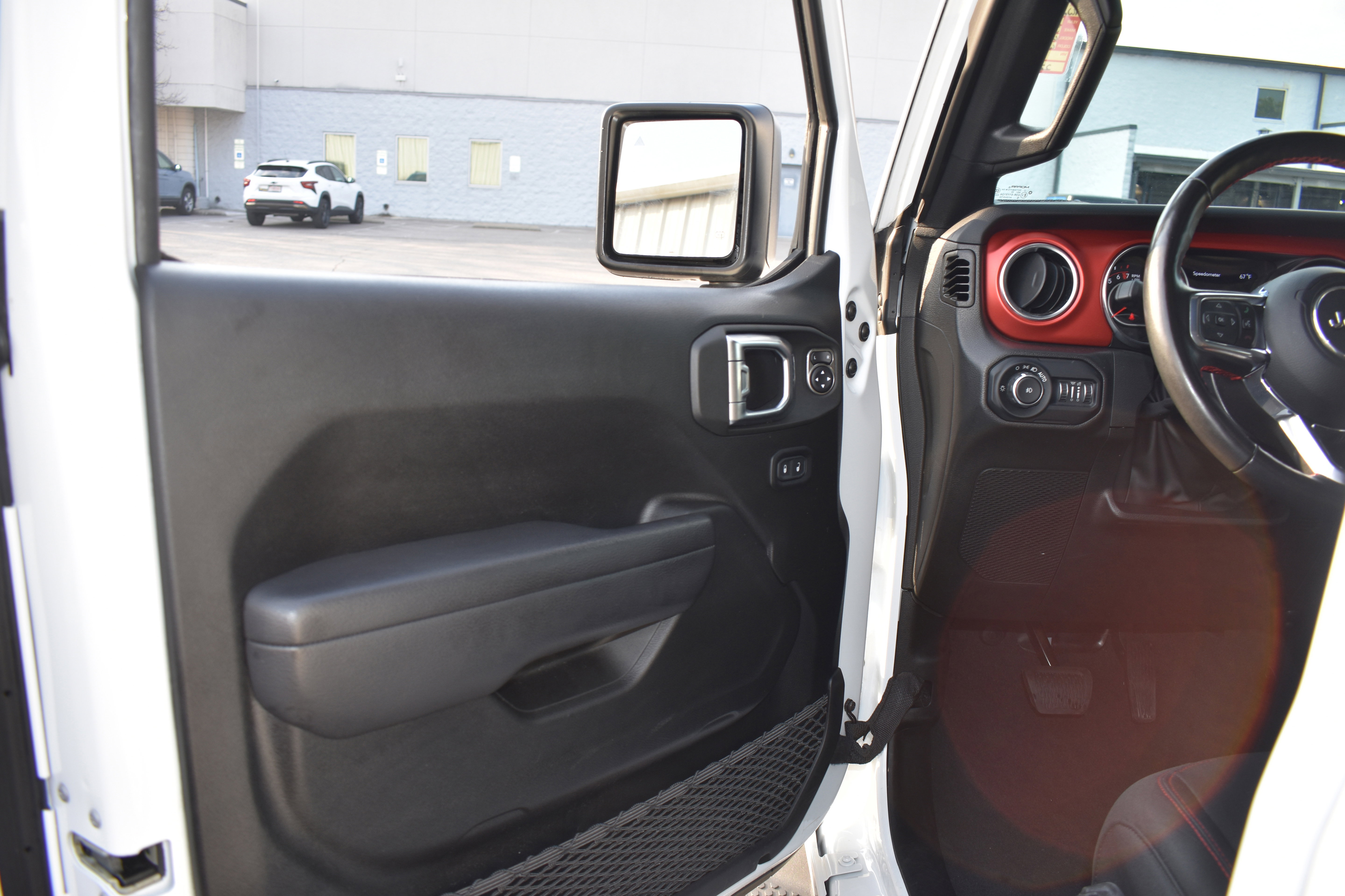 Used 2022 Jeep Wrangler Unlimited Rubicon w/ LED Lighting Group image 25