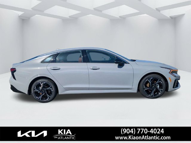 New 2027 Kia K5 GT-Line FWD image 2