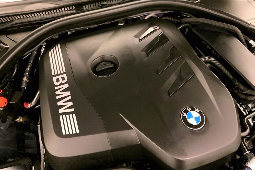 Certified 2025 BMW 330i xDrive Sedan w/ Premium Package image 31