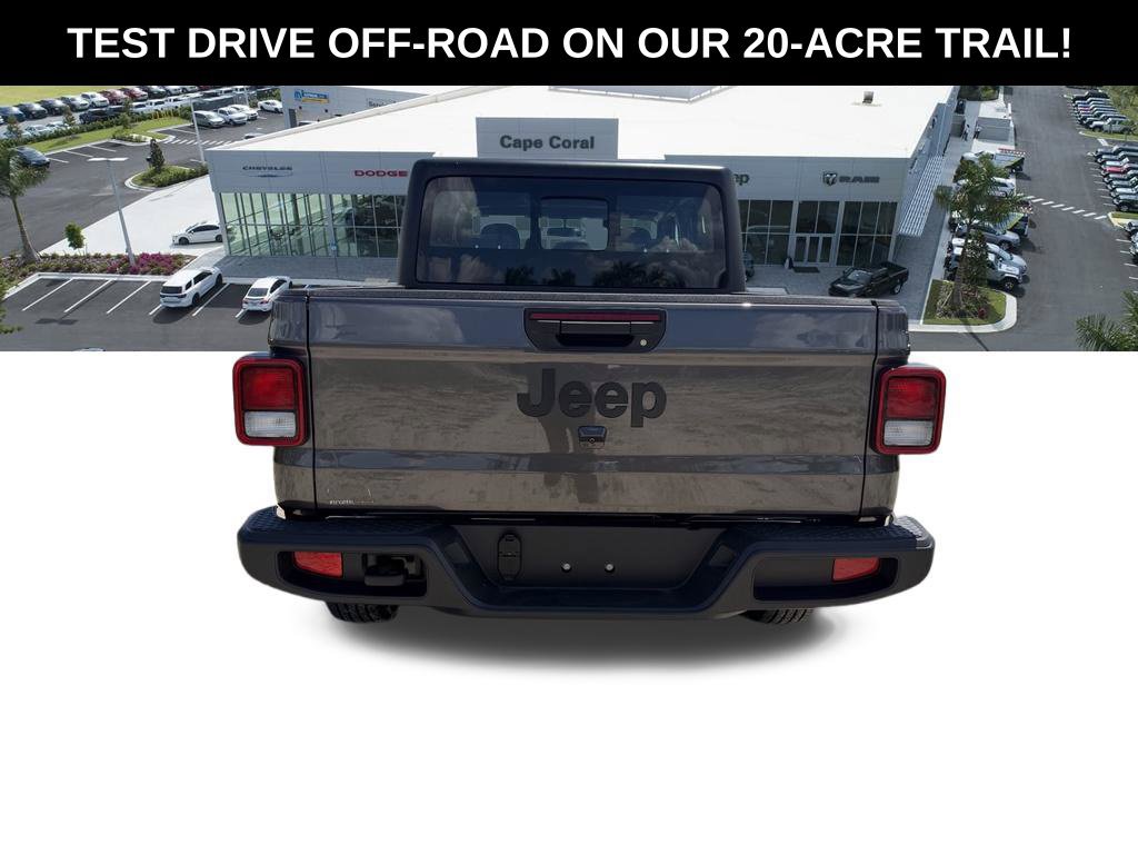 New 2026 Jeep Gladiator Sport AWD/4WD image 8