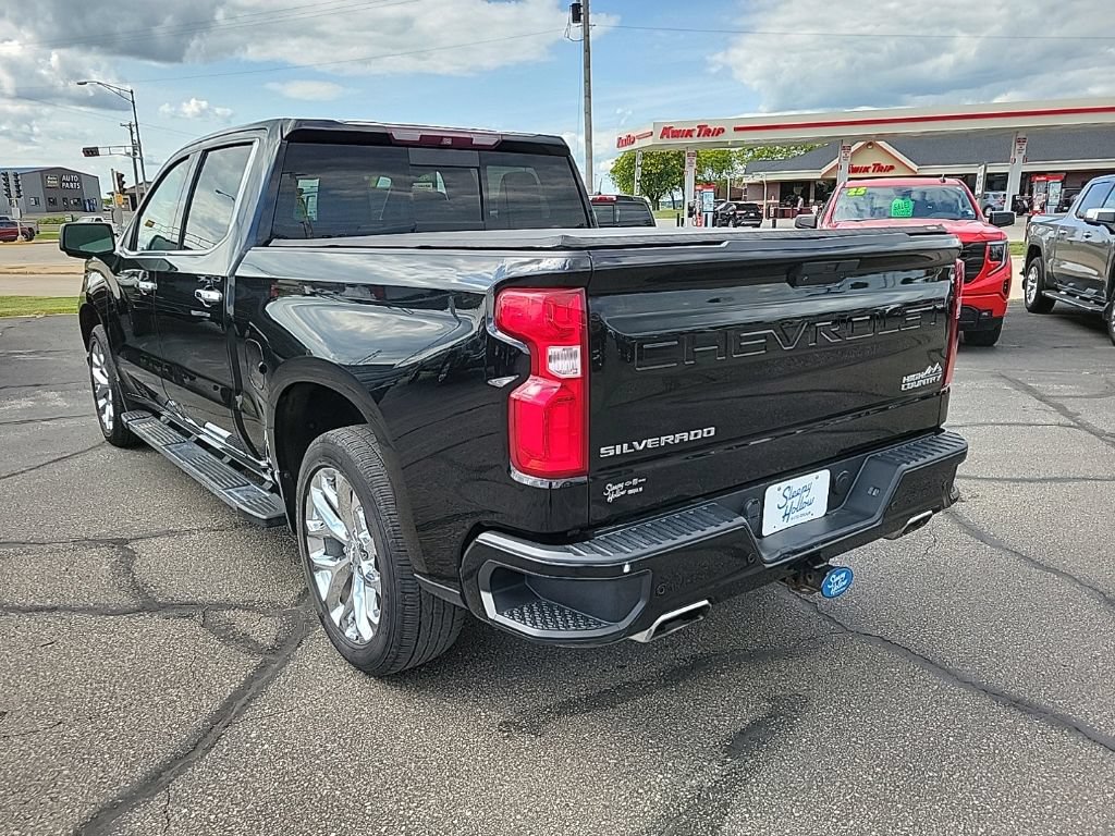 Used 2019 Chevrolet Silverado 1500 High Country w/ Technology Package AWD/4WD image 7