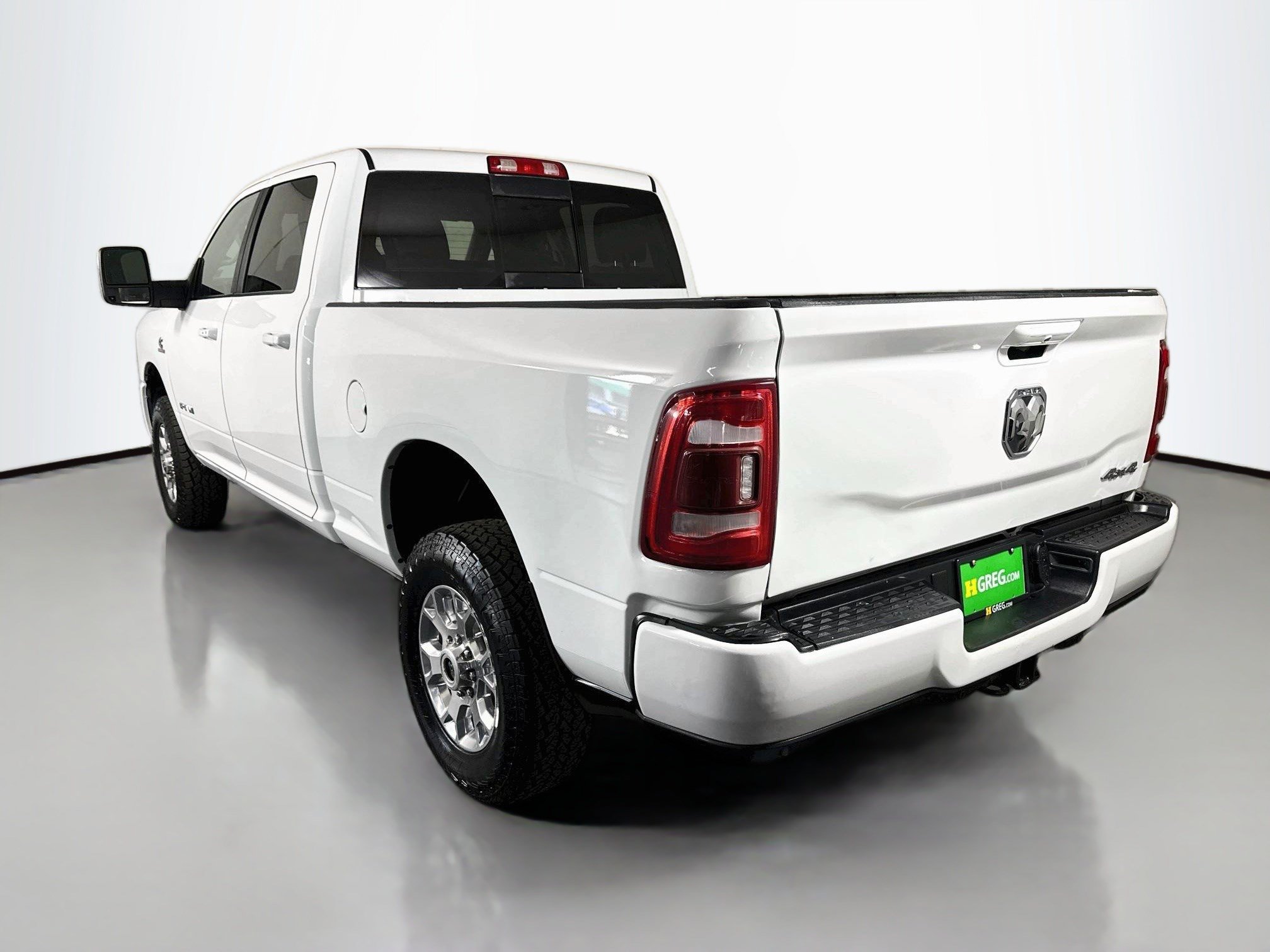 Used 2024 RAM 2500 Laramie AWD/4WD image 7