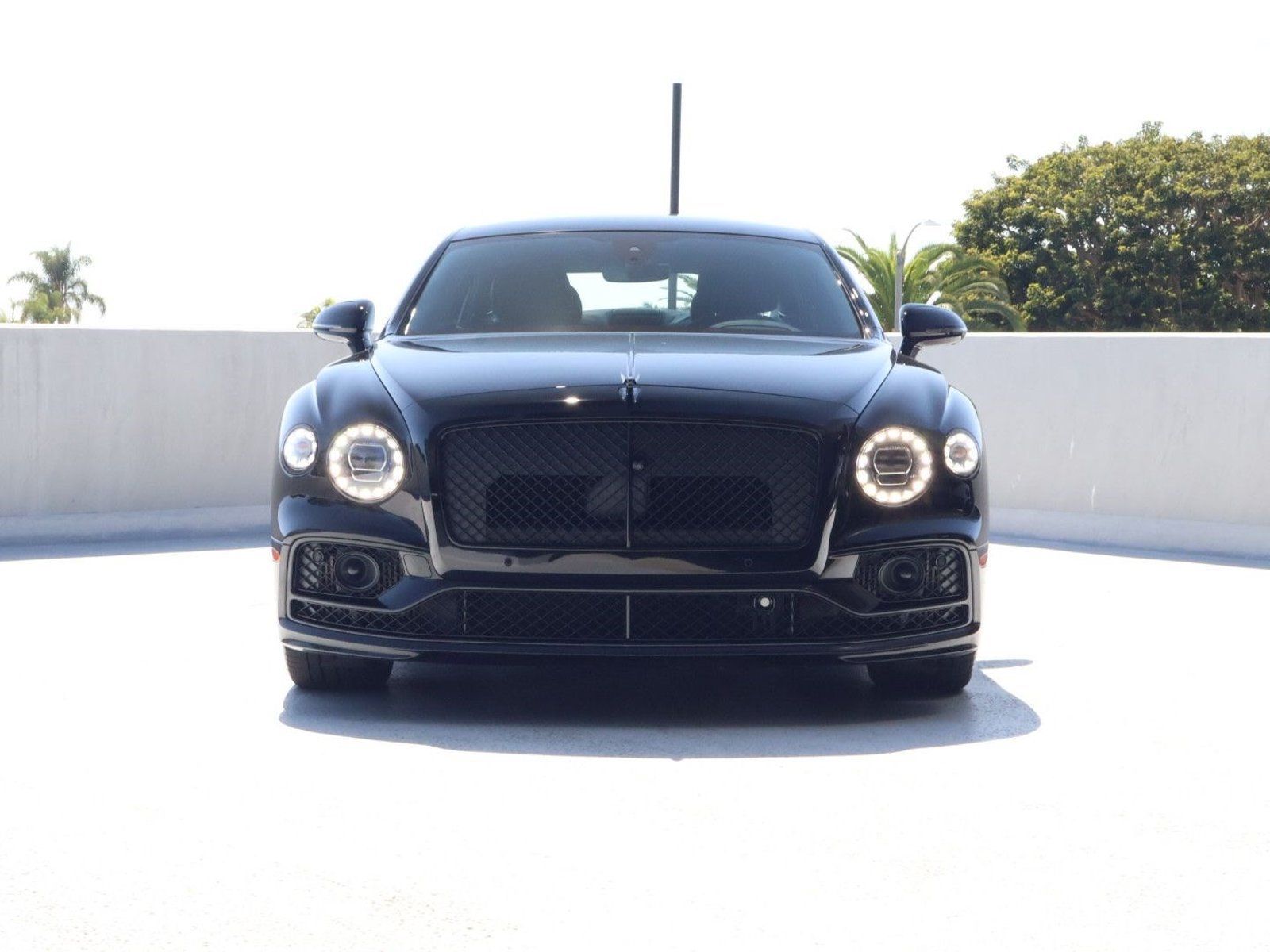 Certified 2024 Bentley Flying Spur W12 AWD/4WD image 9
