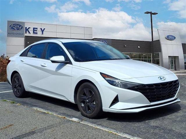 Used 2022 Hyundai Elantra SEL w/ Cargo Package