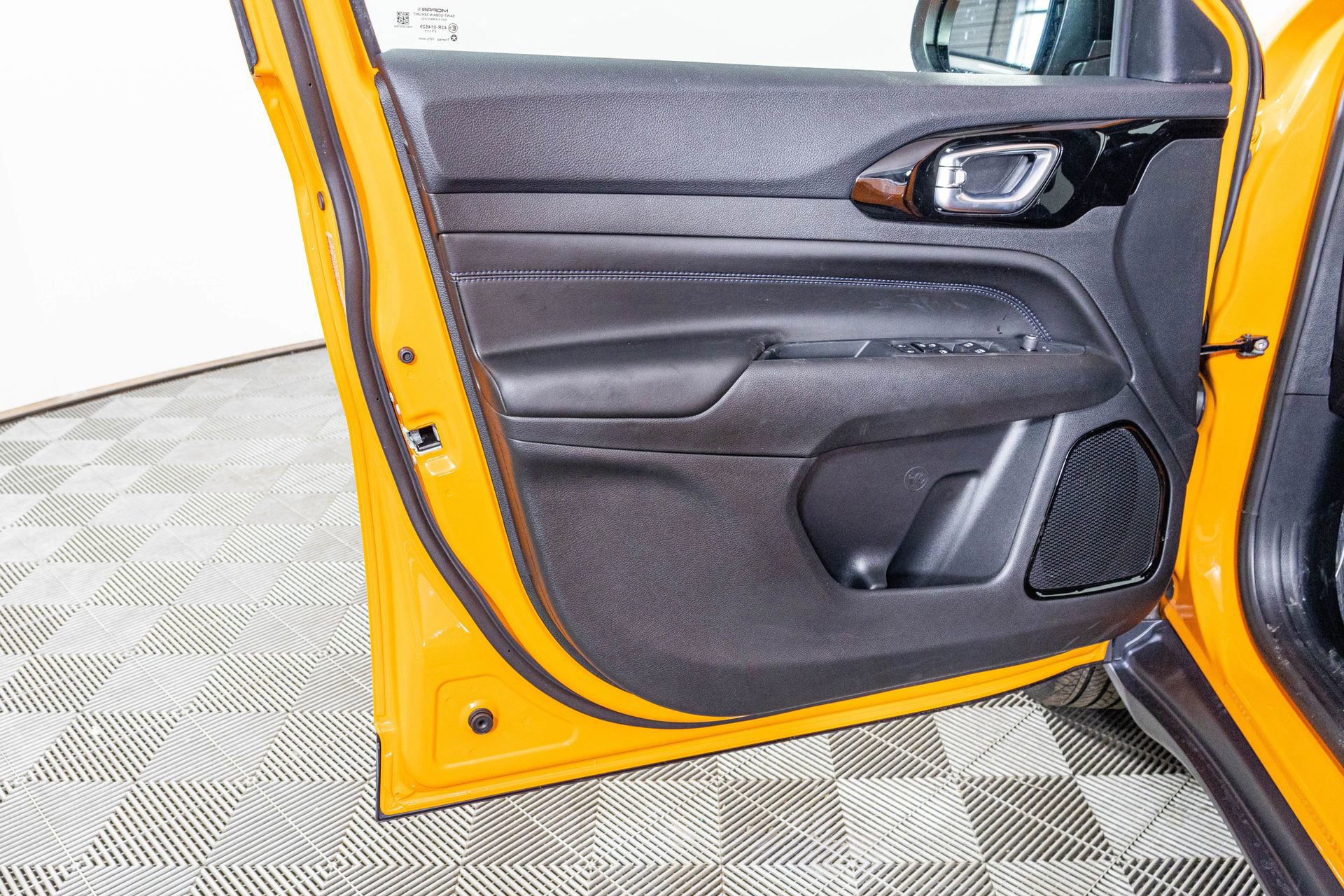 New 2026 Jeep Compass Latitude image 33