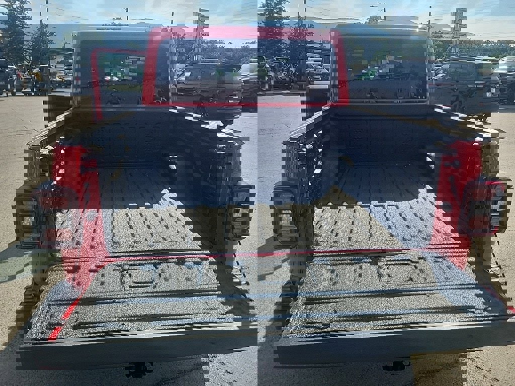 New 2025 Jeep Gladiator Rubicon w/ Safety Group image 14