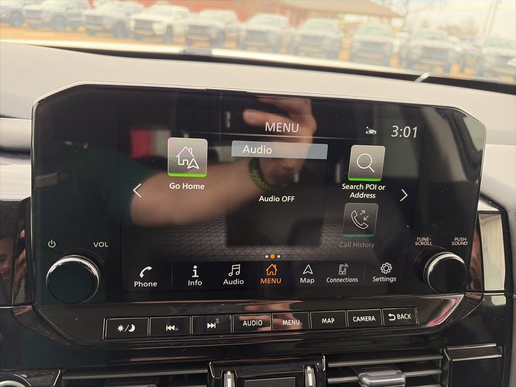 Certified 2024 Nissan Pathfinder SL image 15