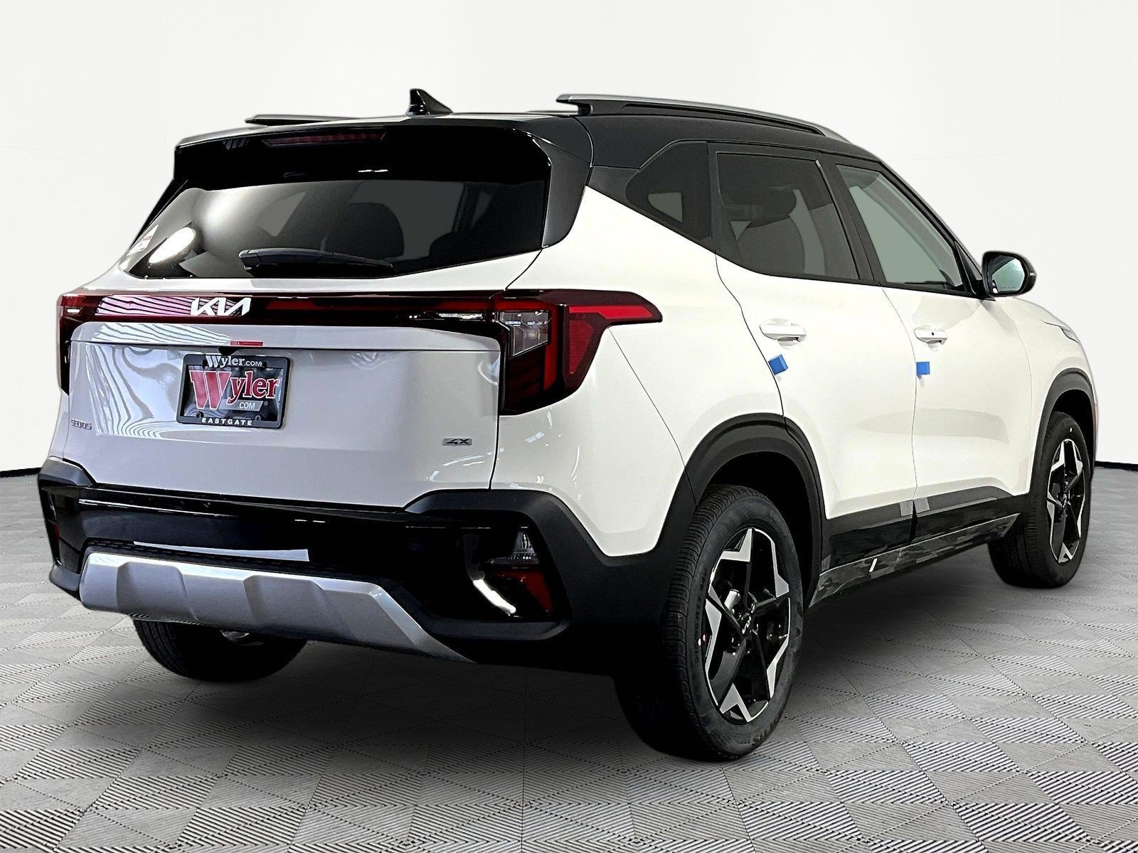 New 2026 Kia Seltos S AWD/4WD image 7