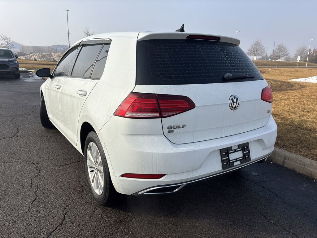Used 2018 Volkswagen Golf SE image 11