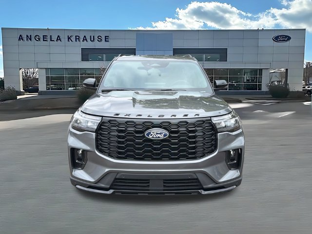 New 2027 Ford Explorer ST-Line RWD image 2
