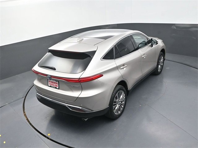 Used 2023 Toyota Venza Limited image 25