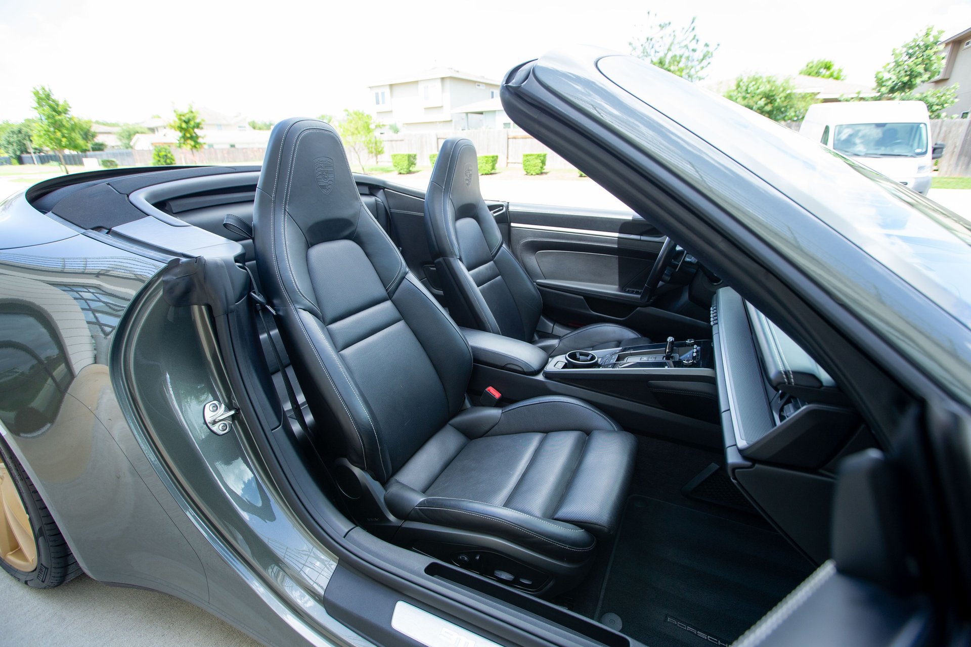 Used 2021 Porsche 911 Carrera S w/ Premium Package RWD image 35