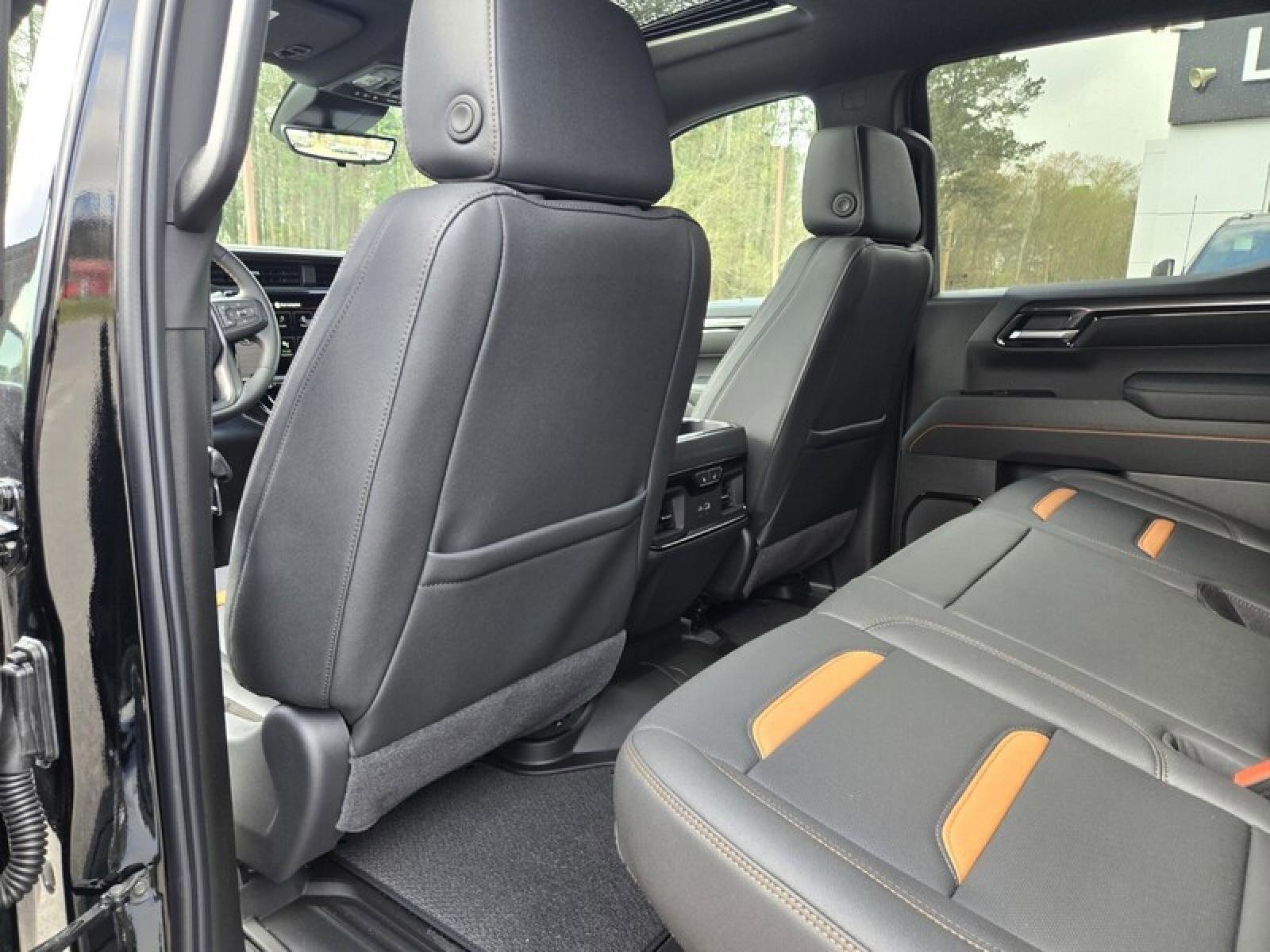 New 2026 GMC Sierra 1500 AT4 w/ AT4 Premium Package image 25