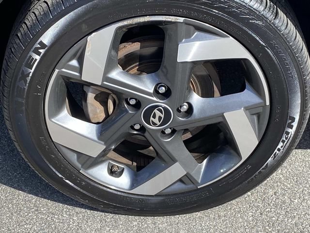 Used 2023 Hyundai Venue SEL w/ Cargo Package FWD image 26