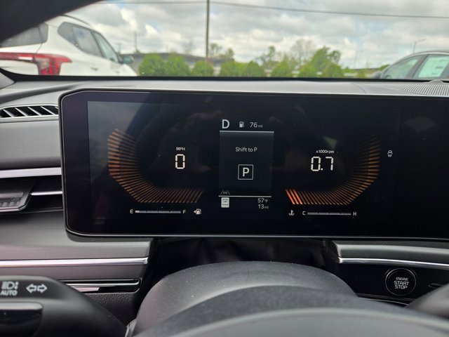 New 2025 Kia K5 GT-Line image 24