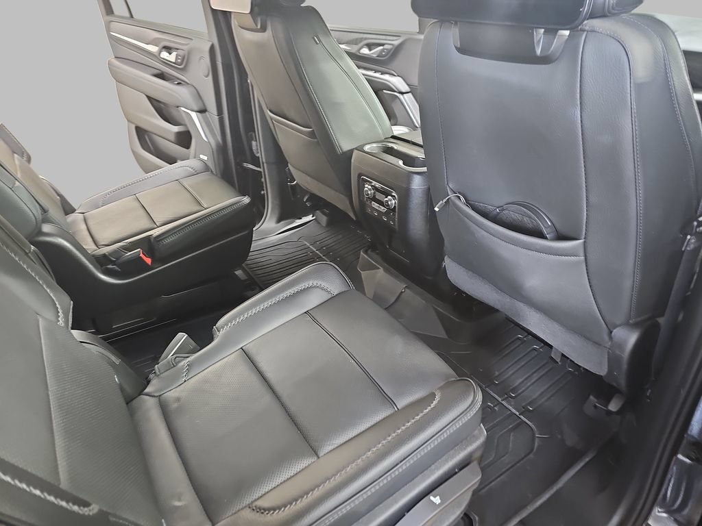 Certified 2024 GMC Yukon XL Denali w/ Advanced Technology Package AWD/4WD image 14