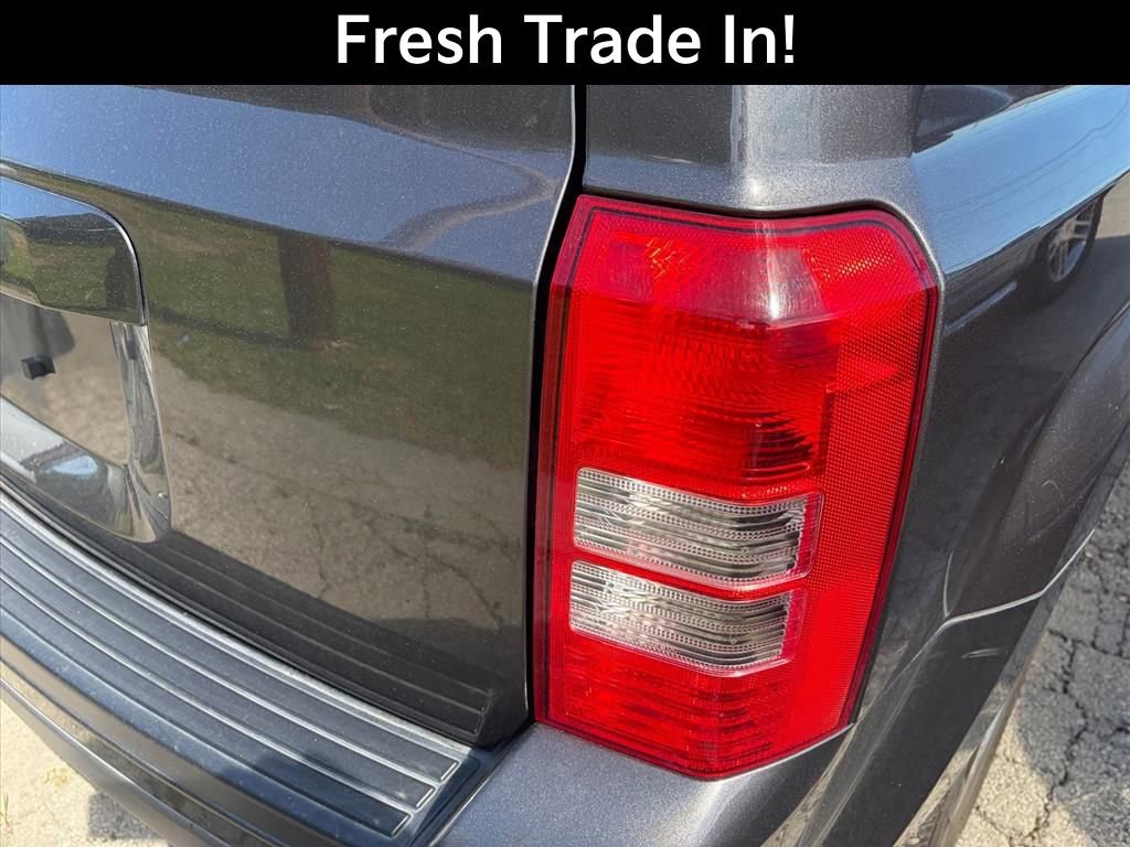 Used 2015 Jeep Patriot Sport w/ Power Value Group image 10