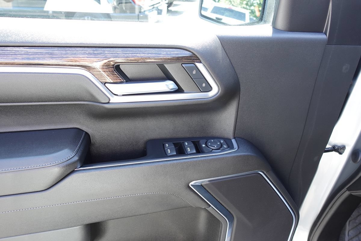 Used 2023 GMC Sierra 1500 Elevation AWD/4WD image 16