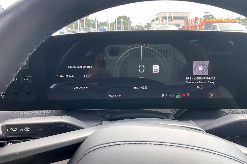 Used 2023 Lucid Air Touring AWD/4WD image 19