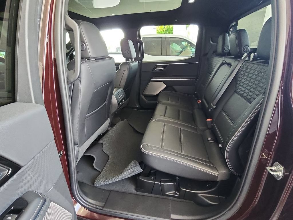Certified 2025 GMC Sierra EV Denali AWD/4WD image 24