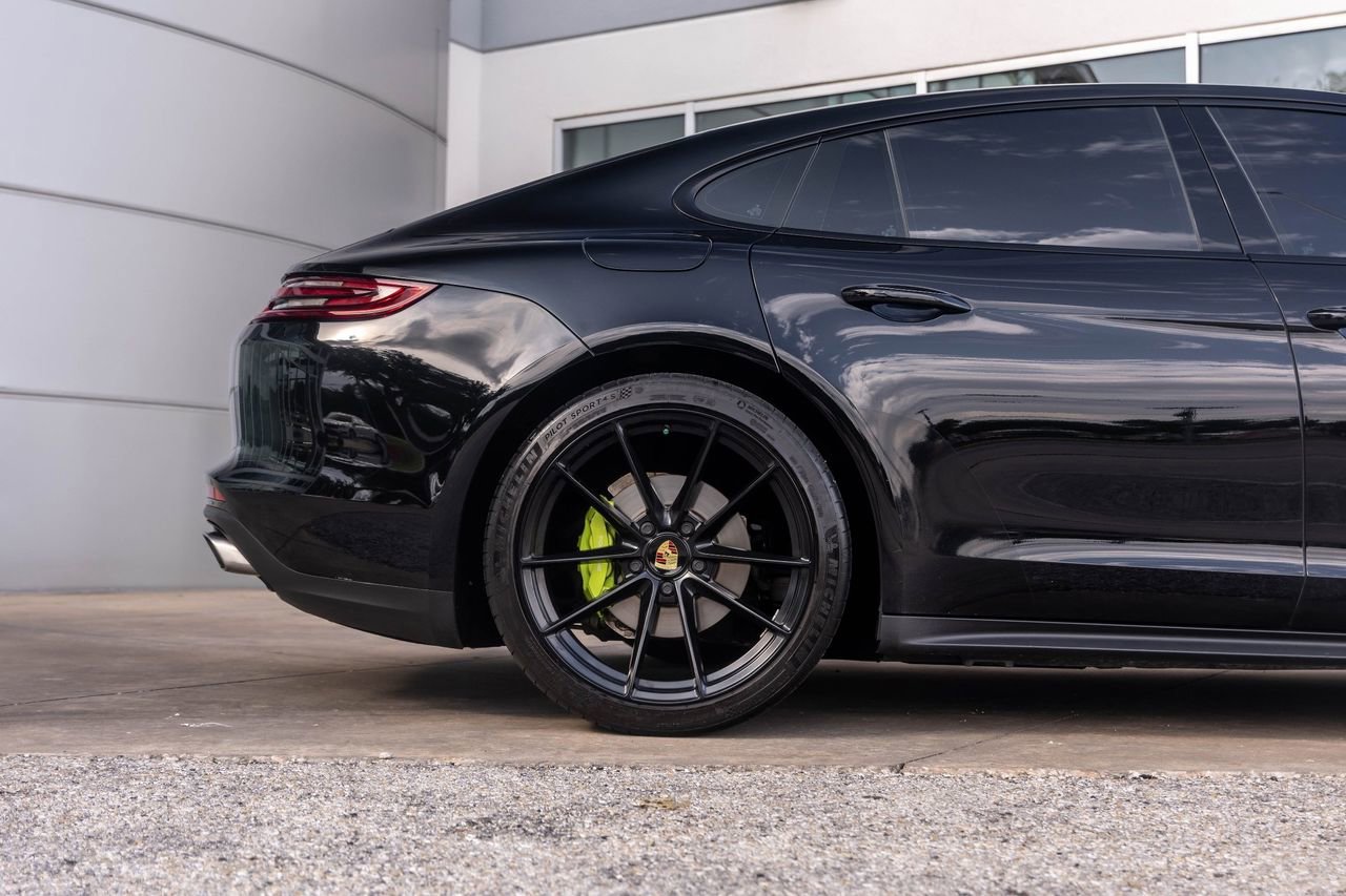 Used 2018 Porsche Panamera 4 AWD/4WD image 5
