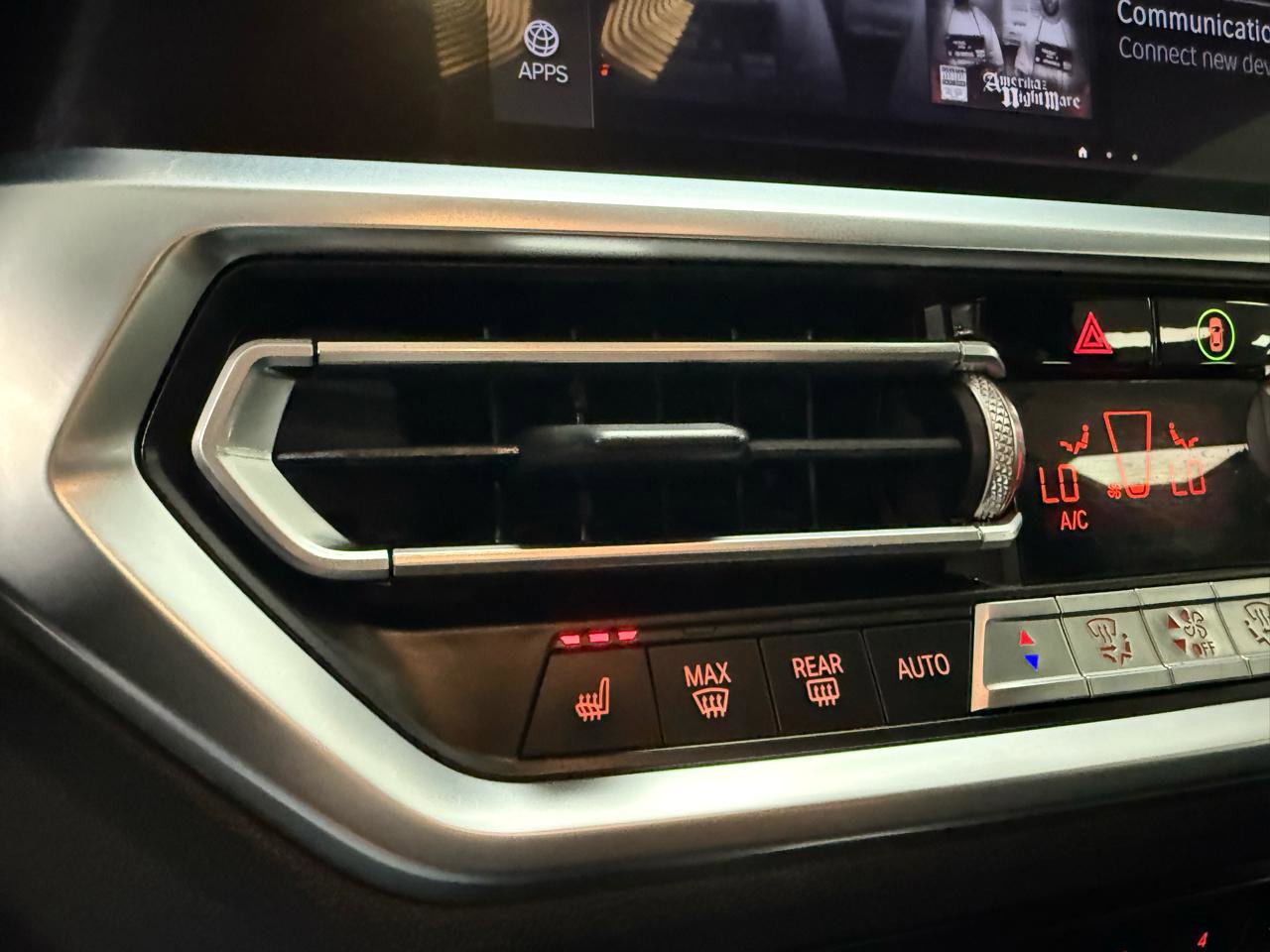 Used 2019 BMW 330i Sedan w/ Convenience Package image 18