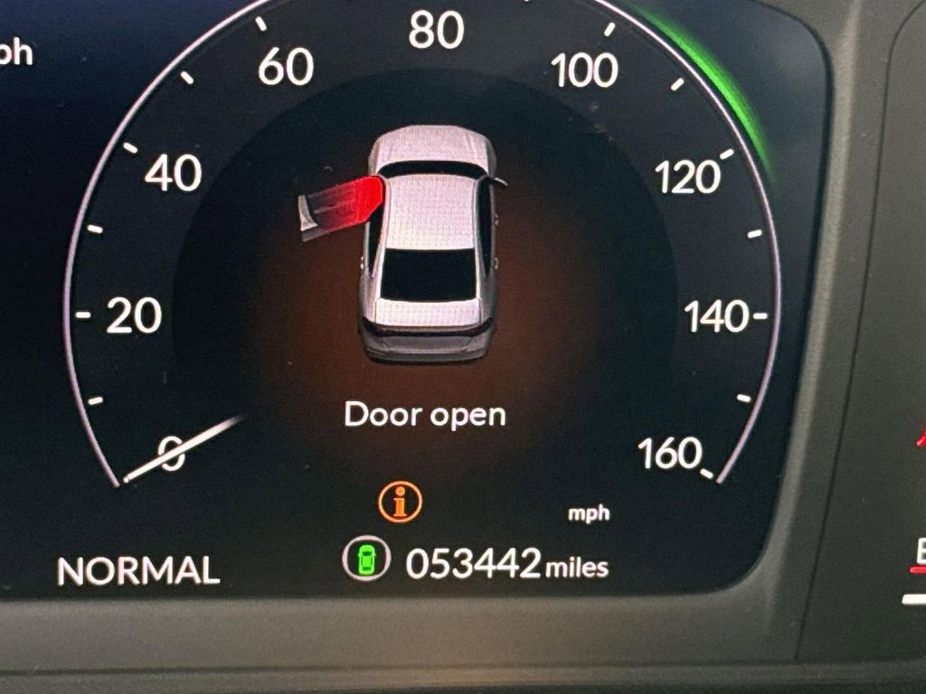 Used 2024 Honda Accord Sport image 11