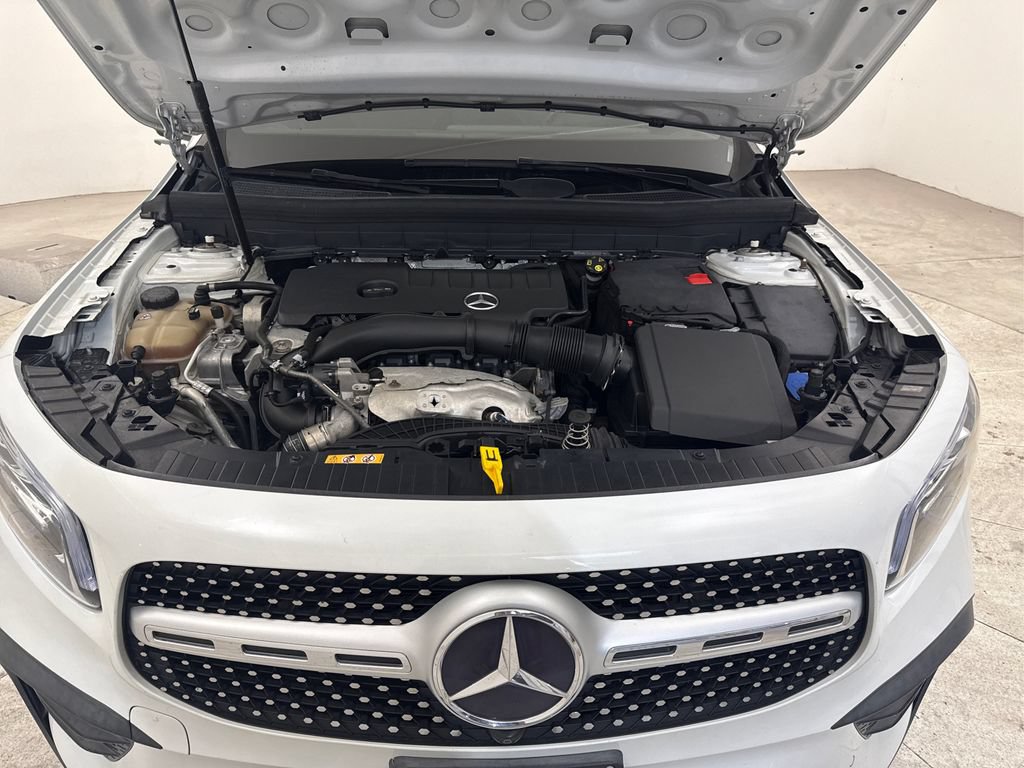 Used 2021 Mercedes-Benz GLB 250 image 14