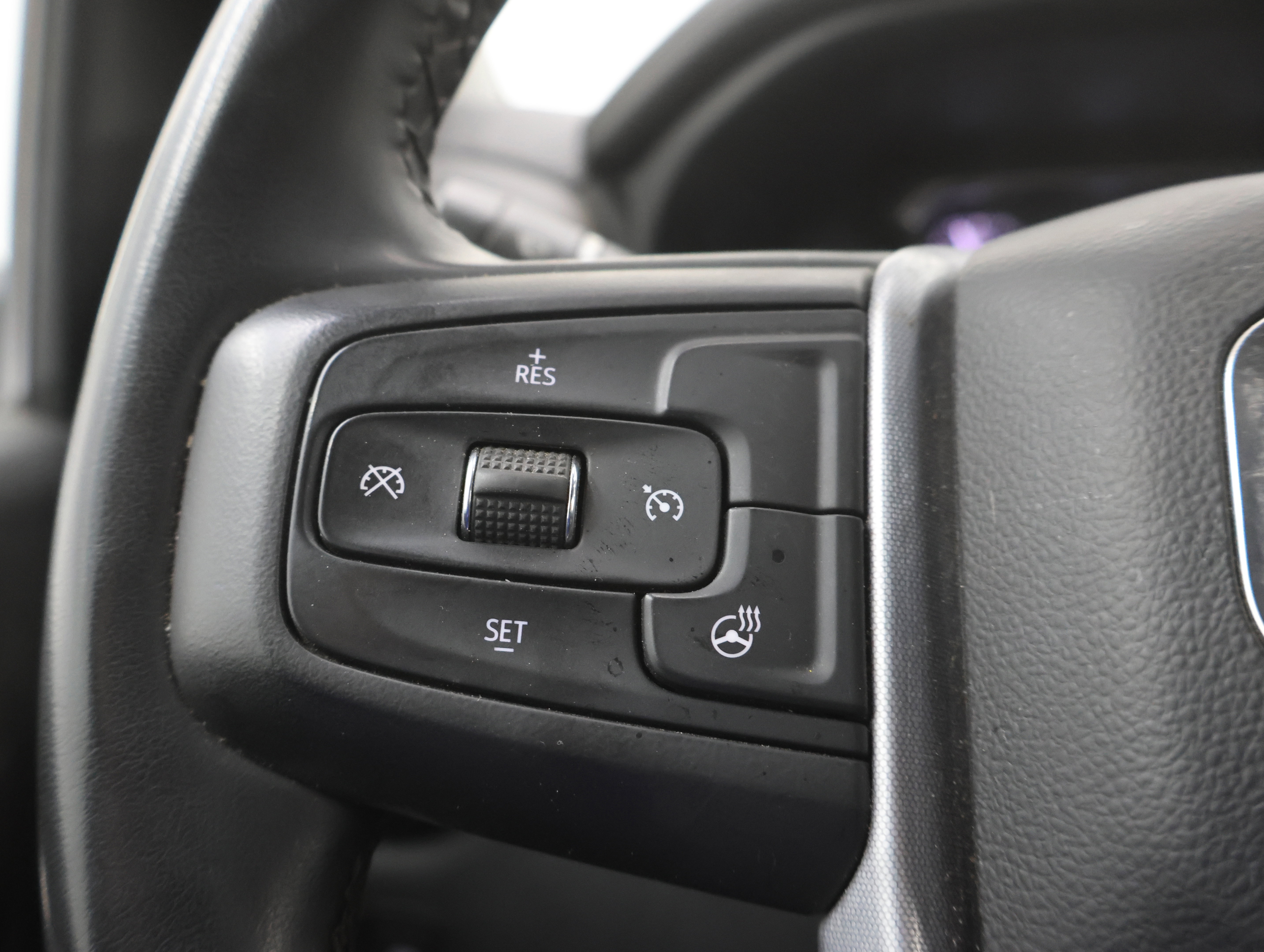 Used 2023 GMC Sierra 2500 SLE w/ SLE Convenience Package image 16