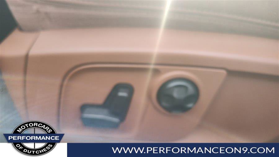 Used 2019 Maserati Levante image 14