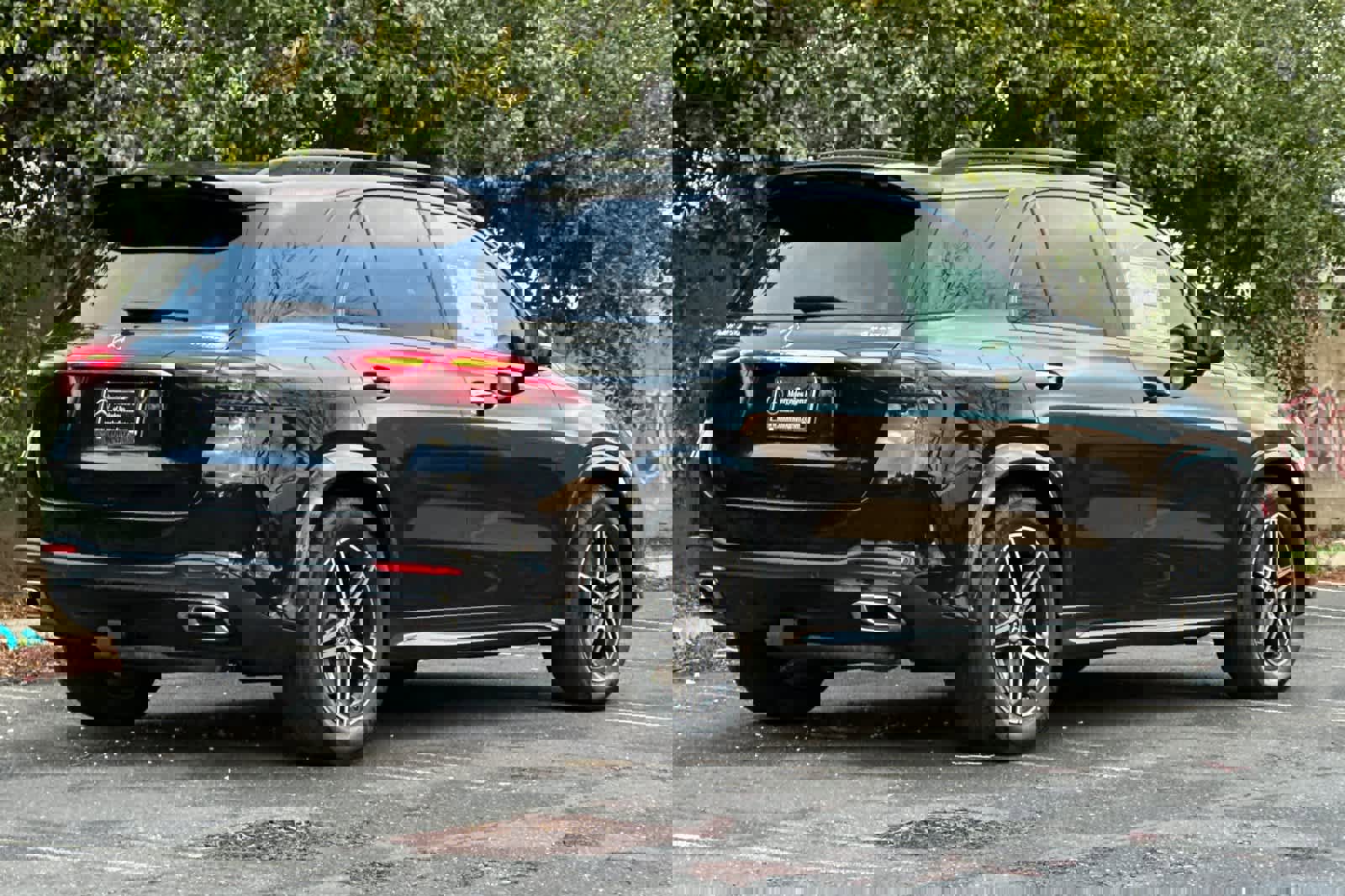 New 2026 Mercedes-Benz GLE 350 4MATIC image 3