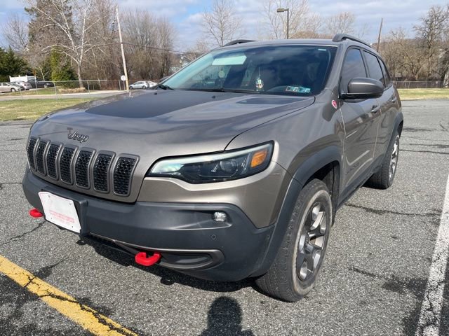 Used 2019 Jeep Cherokee Trailhawk image 4