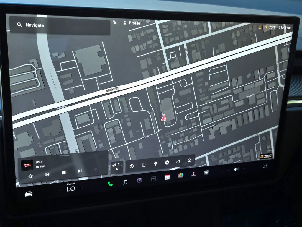Used 2023 Tesla Model X Plaid image 22