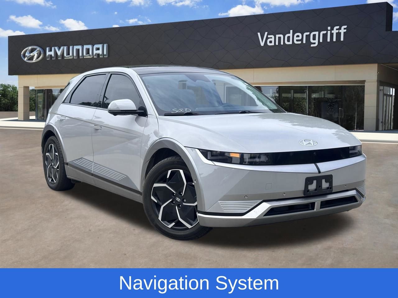 Used 2024 Hyundai Ioniq 5 Limited image 1