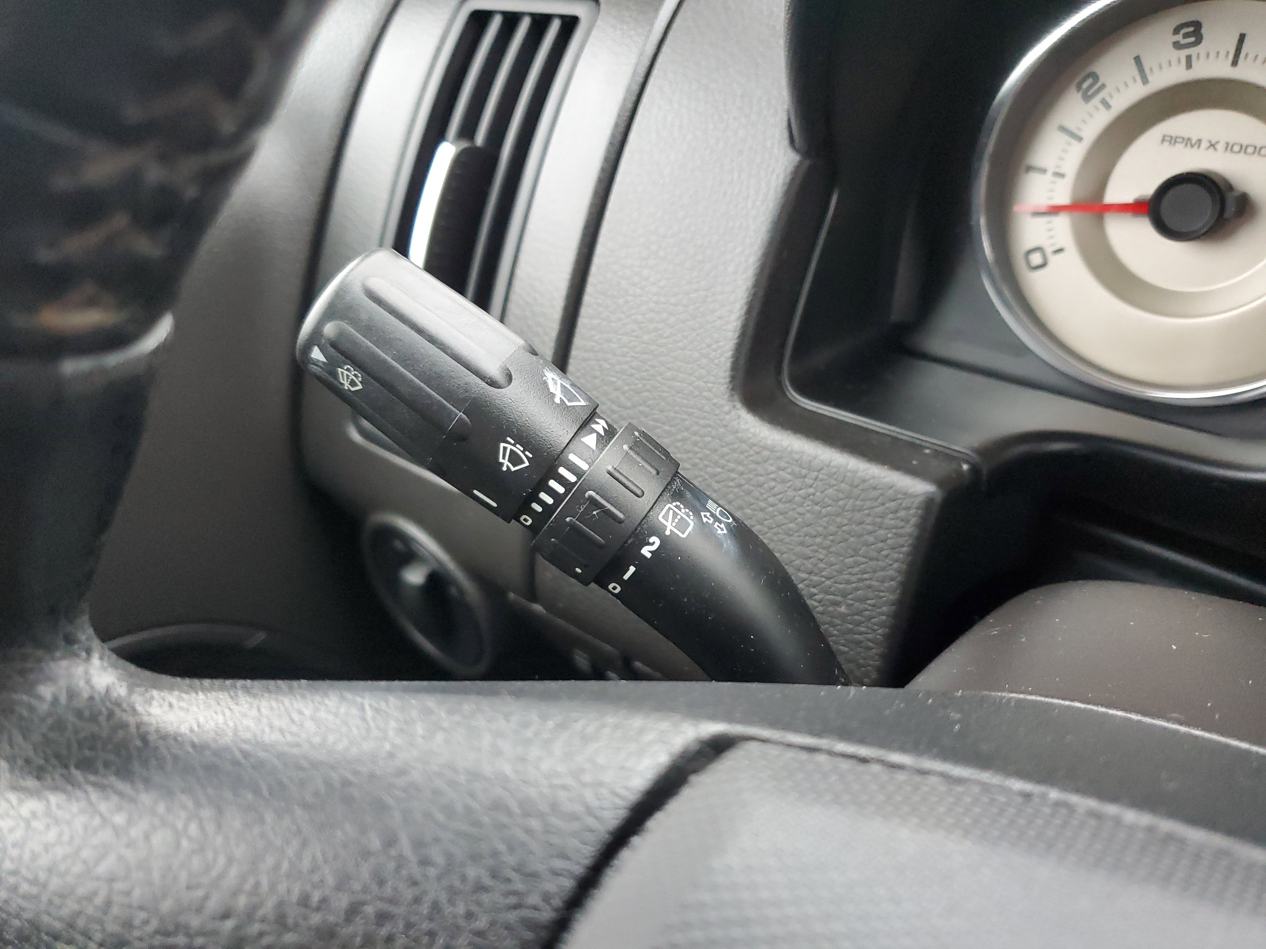 Used 2009 Ford Edge SEL image 22