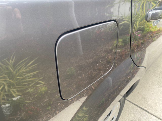 Used 2011 Chevrolet Aveo LT image 76