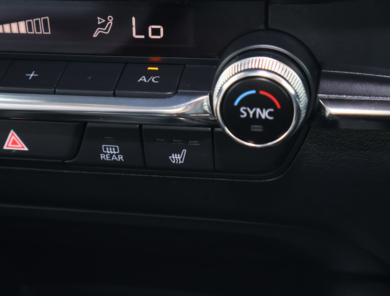 Used 2023 MAZDA MAZDA3 2.5 Turbo Sedan w/Premium Plus image 29