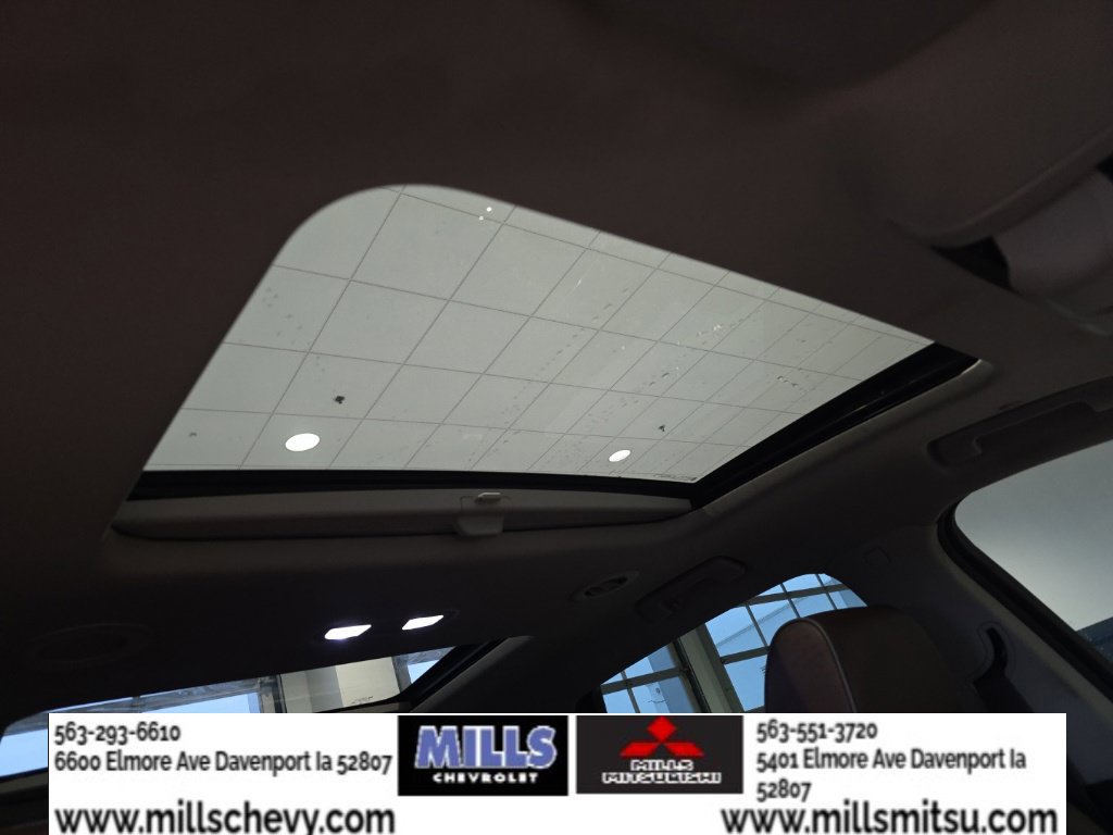 Used 2018 Buick Enclave Avenir FWD image 38
