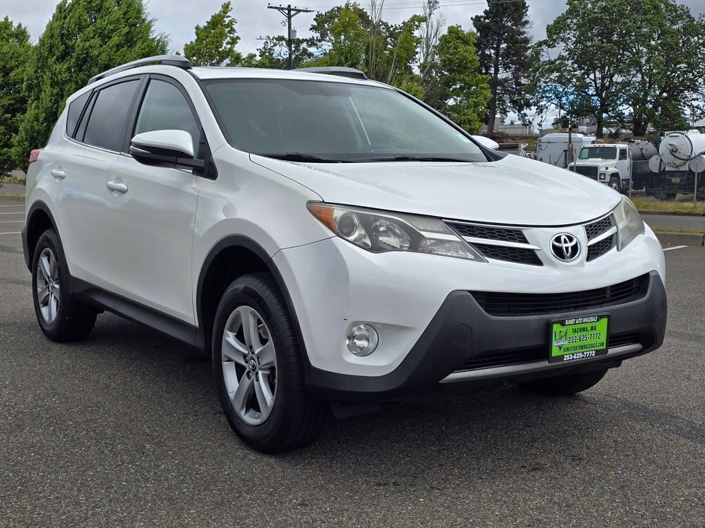 Used 2015 Toyota RAV4 XLE FWD image 7