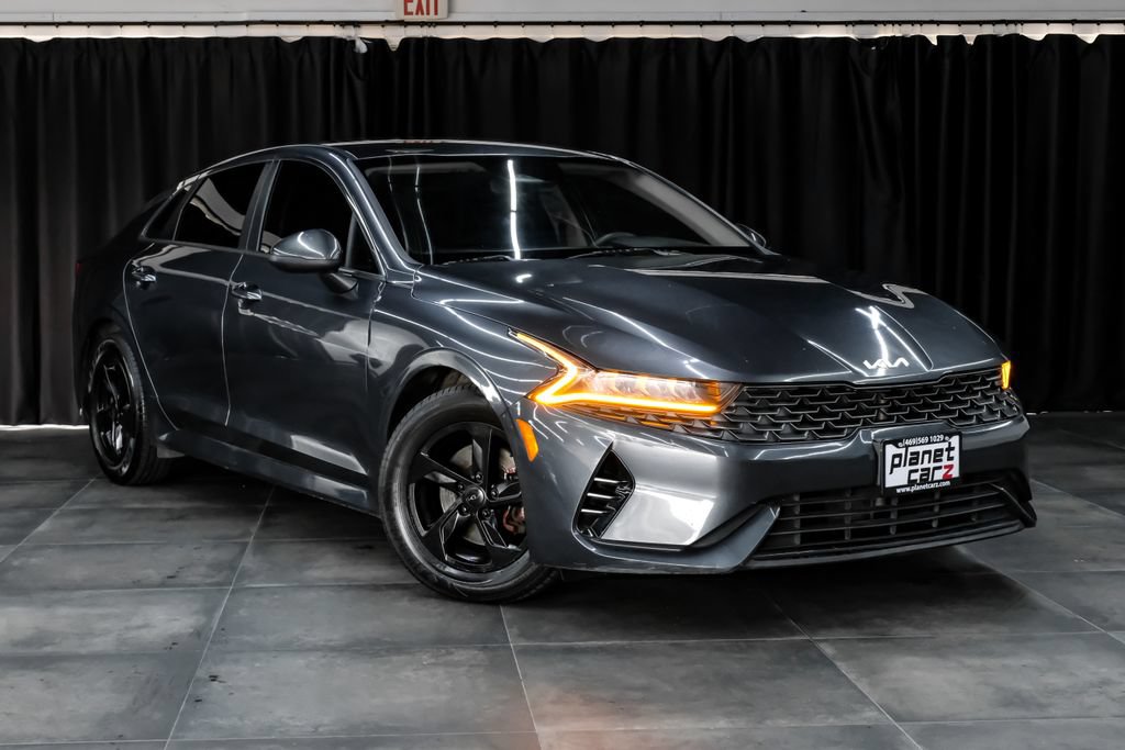 Used 2022 Kia K5 LXS FWD image 6