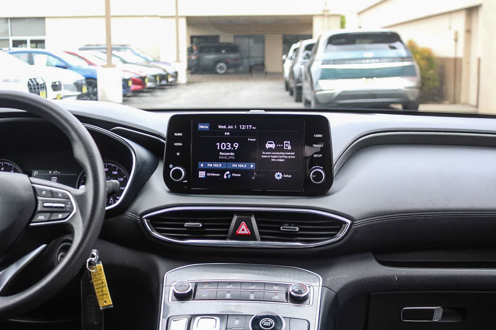 Certified 2023 Hyundai Santa Fe SE FWD image 17
