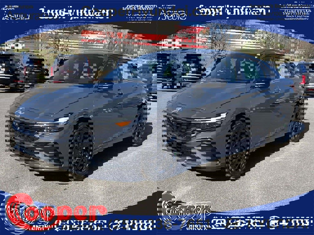 New 2026 Hyundai Elantra SEL Sport Premium image 1