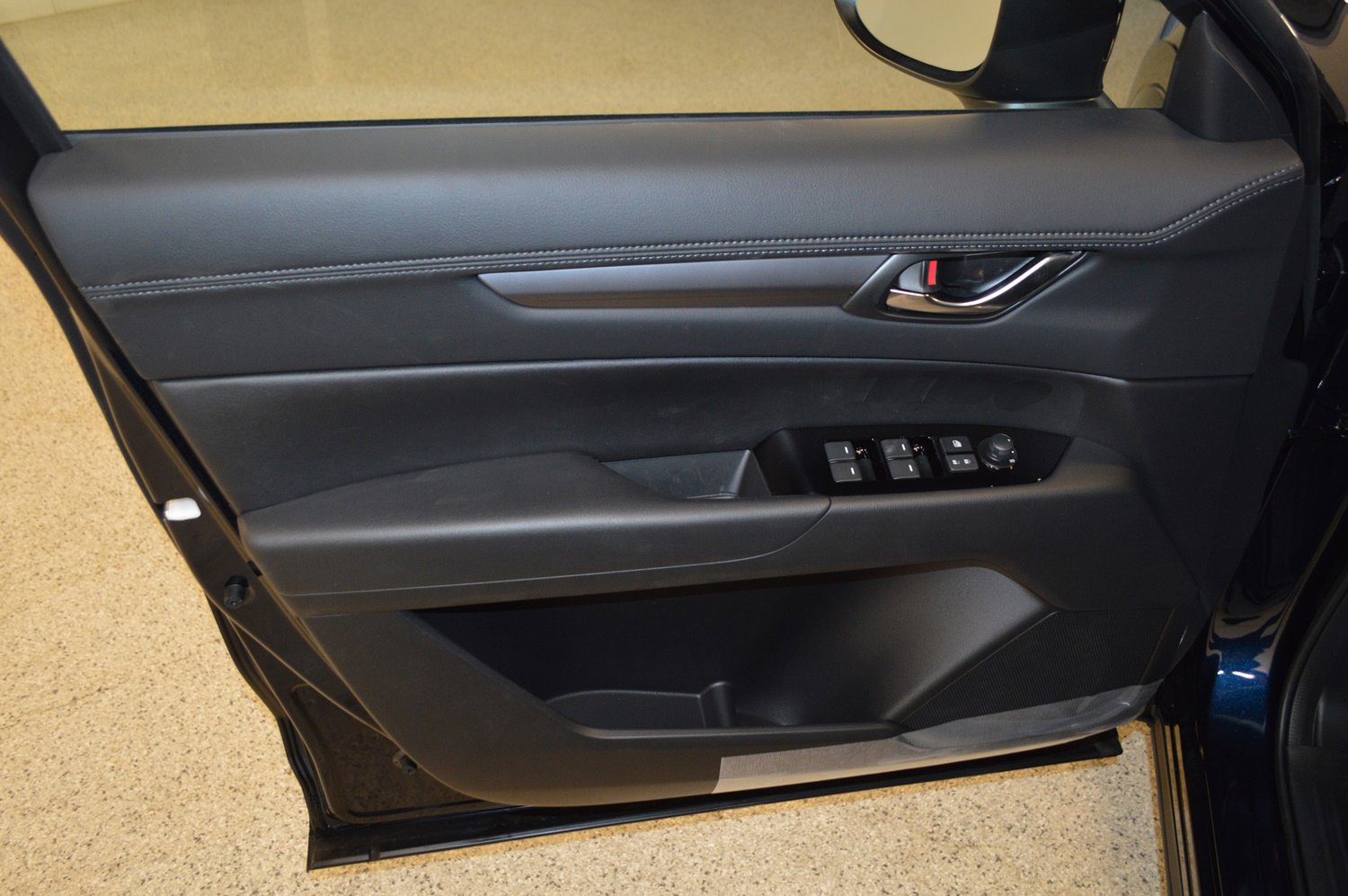 New 2025 MAZDA CX-5 AWD 2.5 S w/ Preferred Package image 14